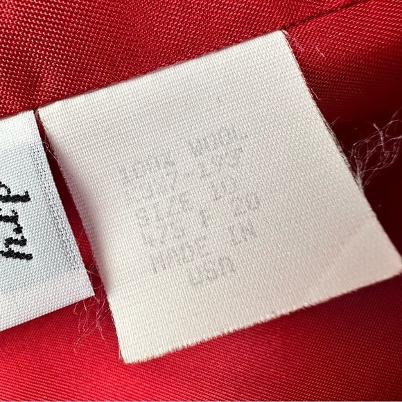 Vintage Pendleton Women's Size 10 Red Wool Blazer Two Gold Buttons Classic - Picture 3 of 6